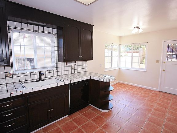 Kitchen and Kitchenette