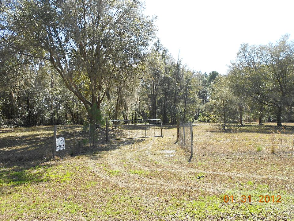 1.5 acre Lake Garden Estate