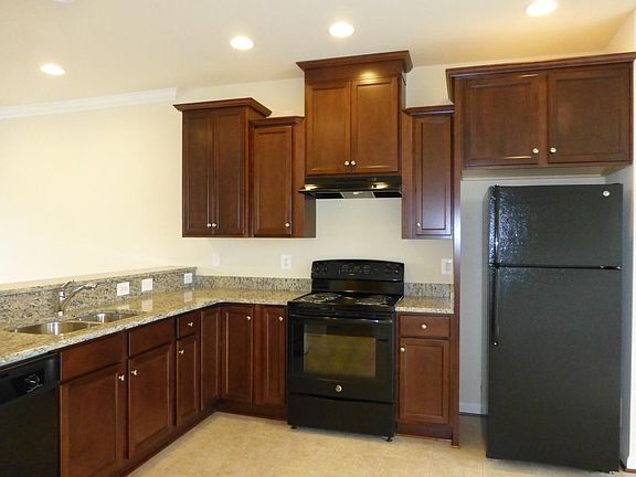 4th image of 20 Ocala Way