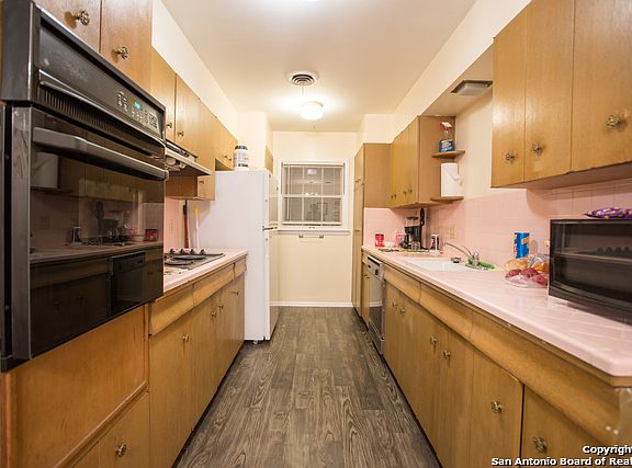 4th image of 2740 Nacogdoches Rd #2740