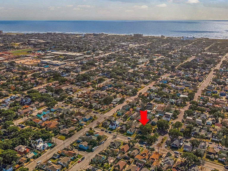 4823 Fannin Dr — Photo 44