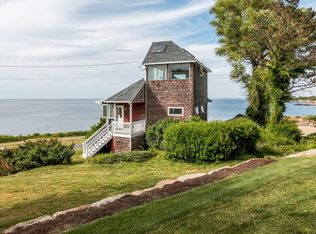 15 Sunset Point Rd, Gloucester, MA 01930