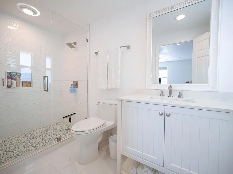 212 Buttonwood Ln — Photo 10