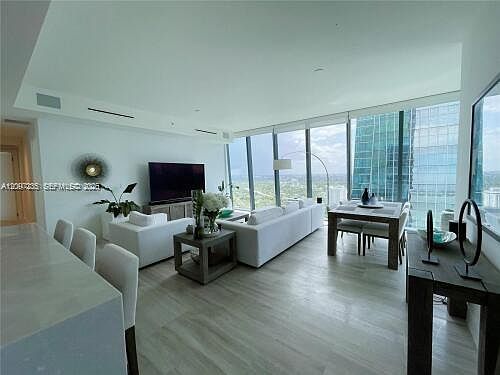 4th image of 1451 Brickell Ave #4204