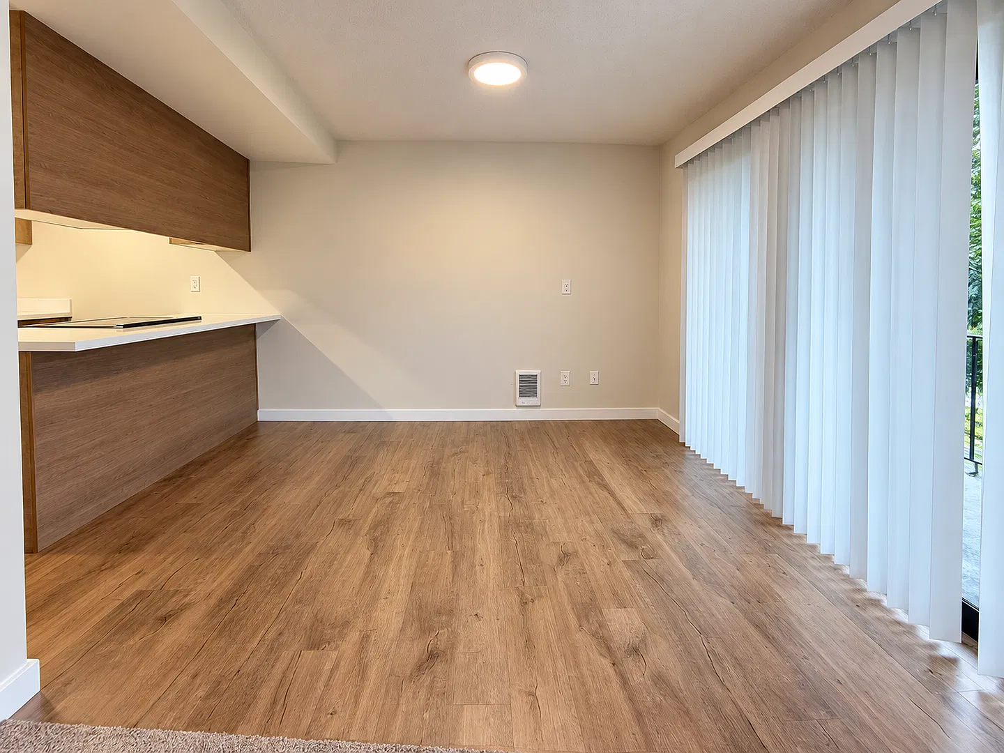 The Wilcrest Apartments — Photo 4