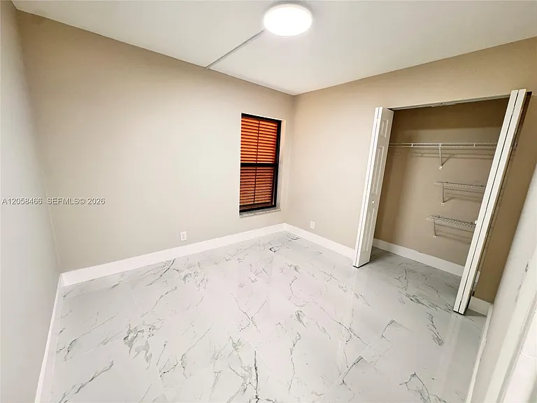 3939 NE 5th Ave #C106 — Photo 6