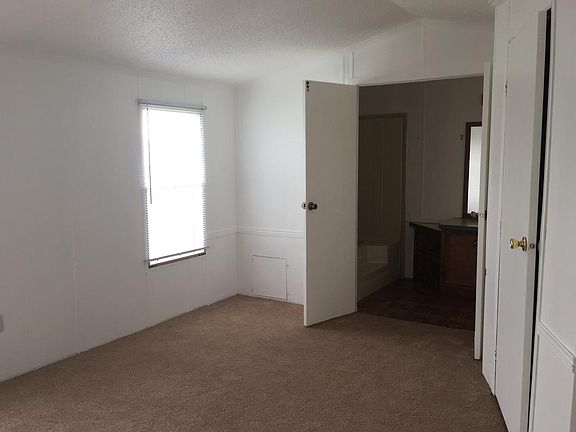 4th image of 1125 Donna Marie Loop