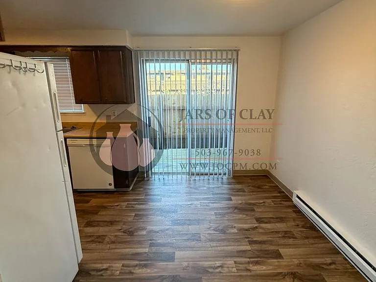 3071 D St NE — Photo 4