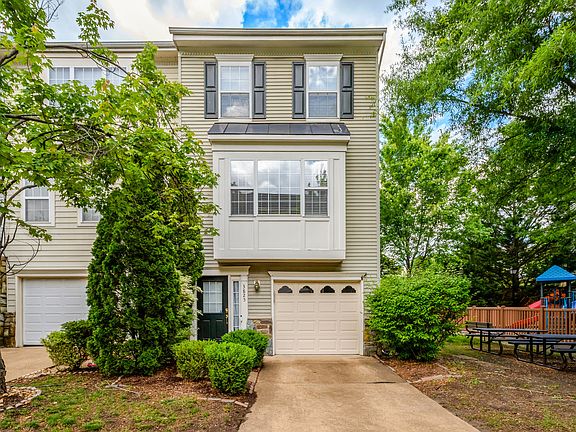 2nd image of 3825 Watkins Mill Dr