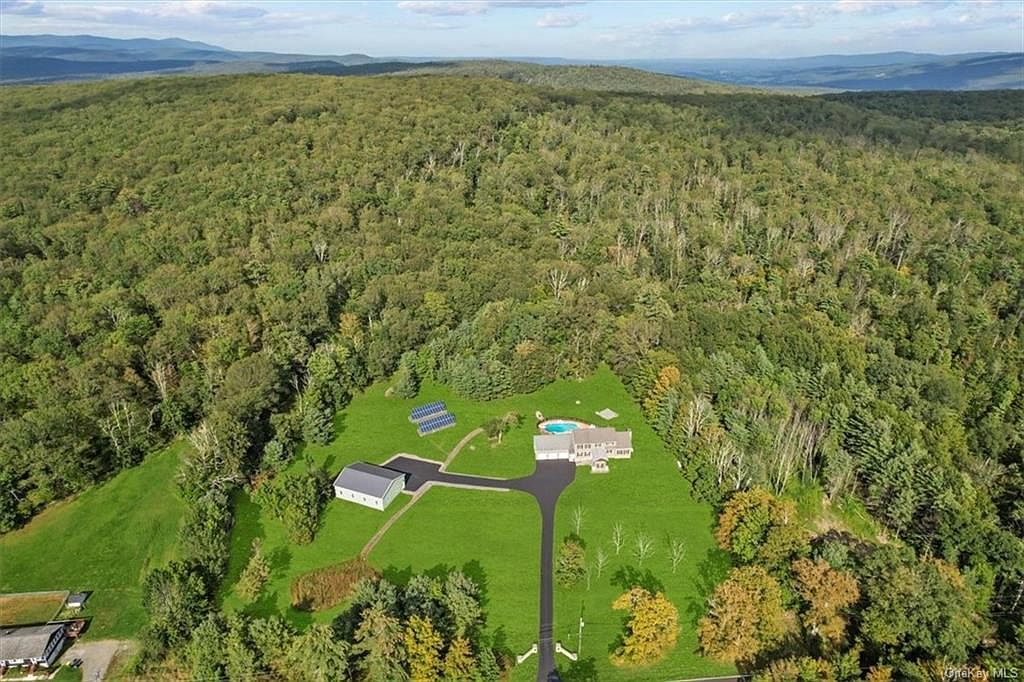 530 Ulster Heights Road, Ellenville, NY 12428 | MLS #H6309532 | Zillow