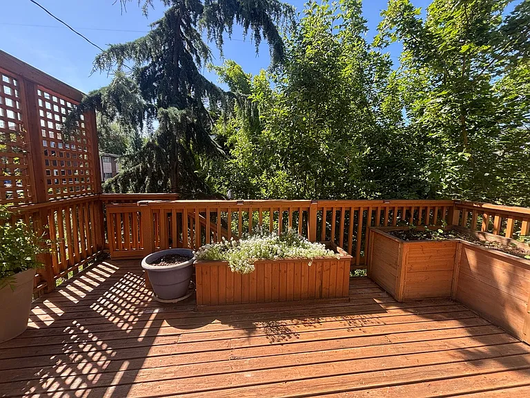 3521 S Ferdinand St — Photo 31