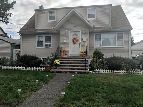 174 Holt St #2 Photo 1