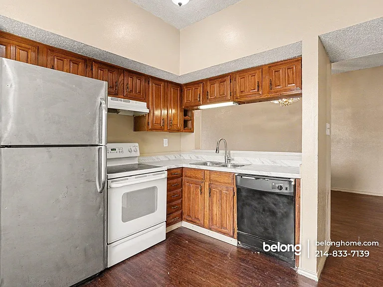 5313 Greenshaven Dr #7 — Photo 9