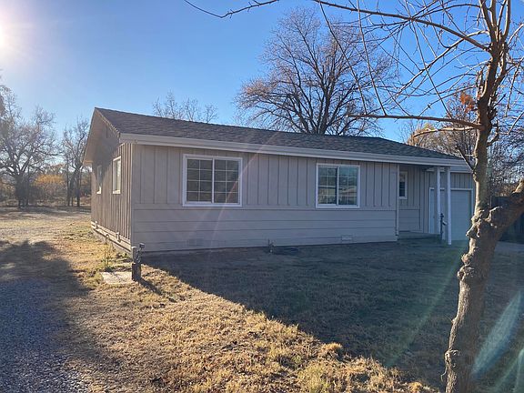 3rd image of 19800 Breckenridge Ln