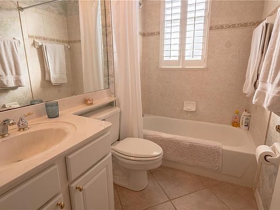 5th image of 8704 Brittania Dr