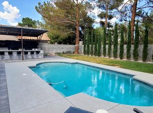 2932 Whalers Cove Cir, Las Vegas, NV 89117