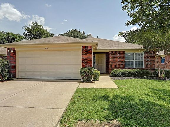 2nd image of 808 Riverhead Dr
