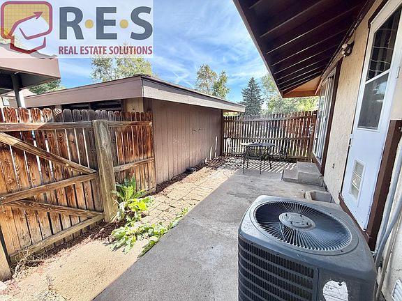 4th image of 3739 S Granby Way