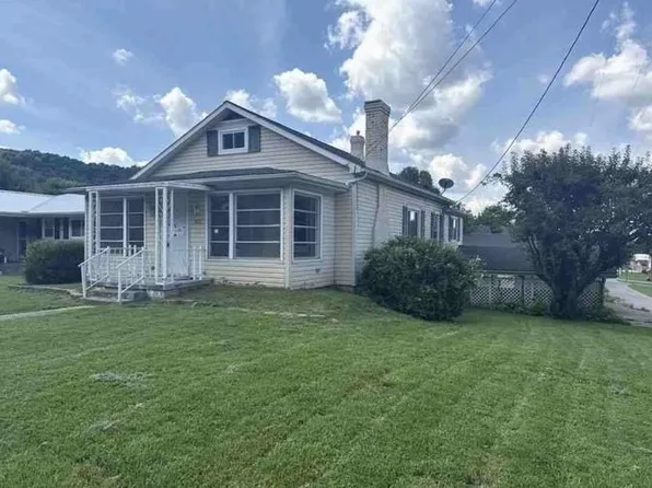 303 Raymond Ave, West Portsmouth, OH 45663