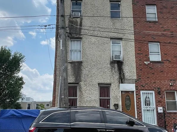 1820 E Huntingdon St, Philadelphia, PA 19125