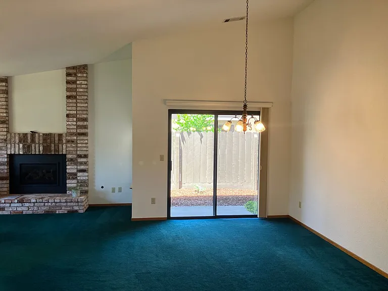 2313 Chapparal Pl — Photo 4