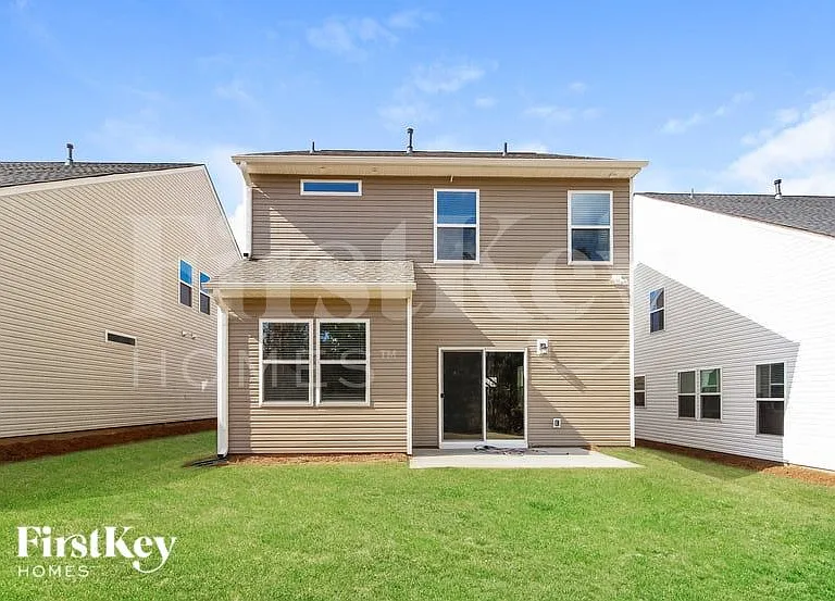 312 Ashborne Ln — Photo 14