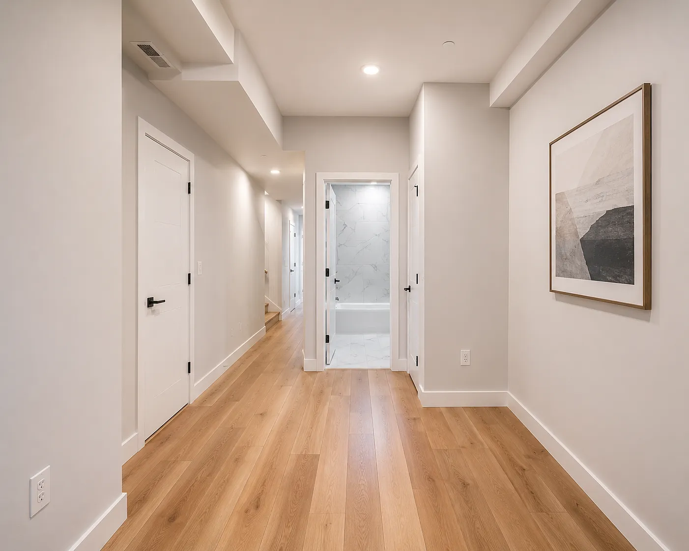 1 bed, 1.5 bath, 1000 sqft, $1,425 — Photo 2