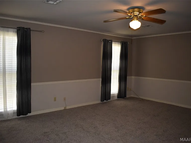 414 Arrowhead Dr — Photo 23