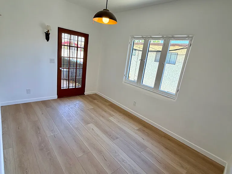 4215 E Livingston Dr #2 — Photo 16
