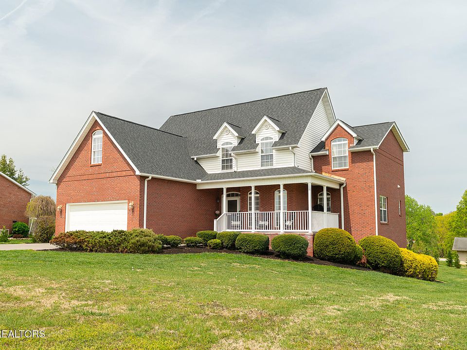 1st image of 505 Jockey Club Ln