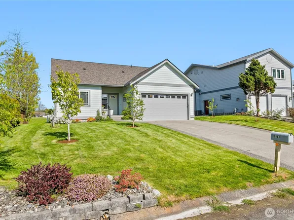 7954 W Golf Course Drive, Blaine, WA 98230