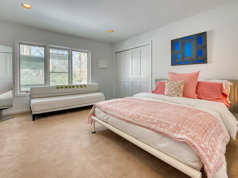 15 Wagon Ln — Photo 14
