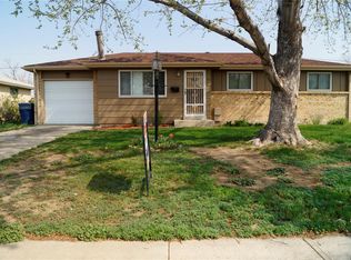 13837 E 32nd Pl, Aurora, CO 80011