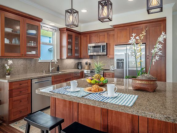 4th image of 2611 Kiahuna Plantation Dr