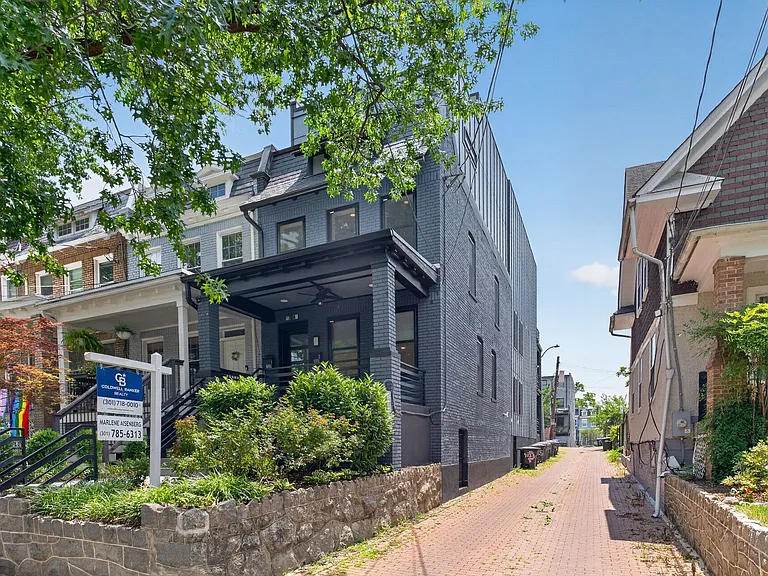 724 Varnum St NW #1 — Photo 2