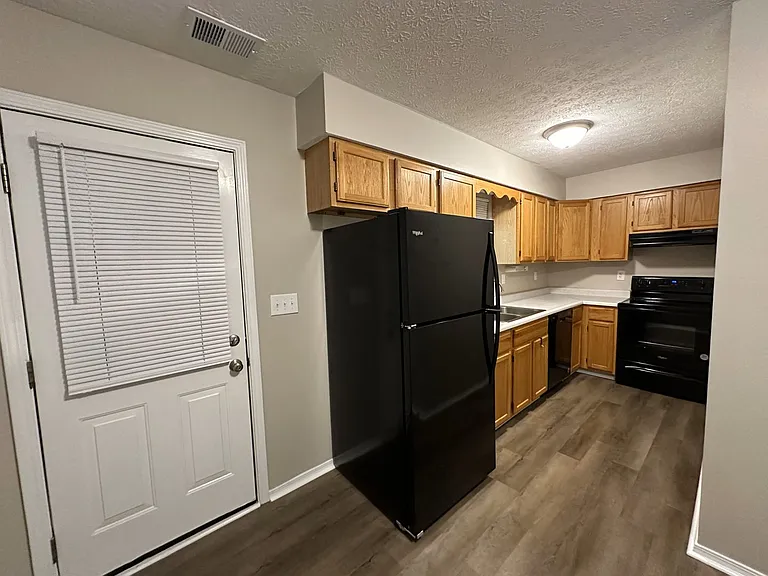 365 Prairie Drive — Photo 12