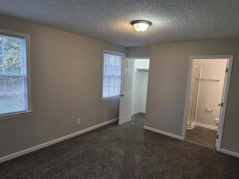 Peachland Dr — Photo 8