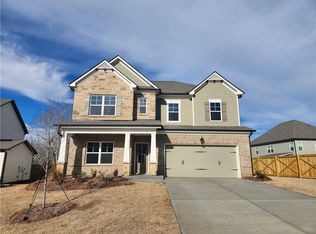 178 Logan Pass Dr, Loganville, GA 30052