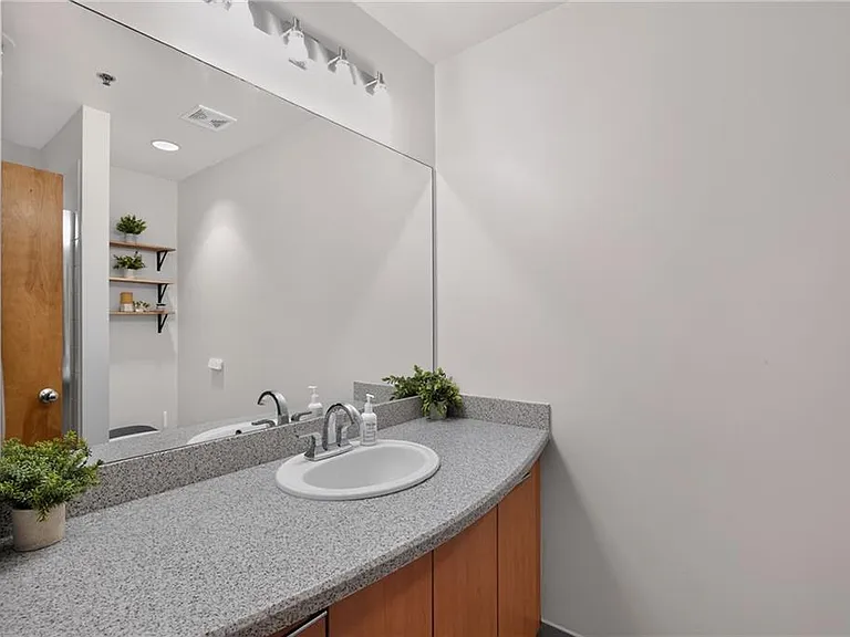 123 Luckie St NW #1503 — Photo 23
