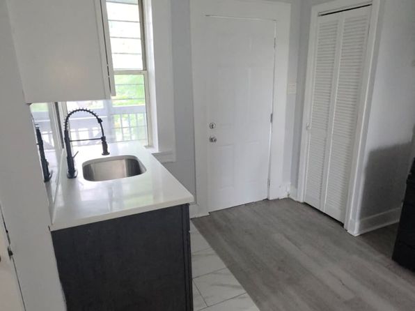104-106 Lawrence St #6