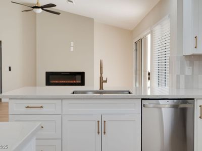 8513 Festival Dr, Las Vegas, NV, 89134