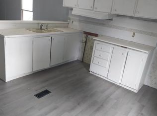 103 Gregory Dr #103, Pendleton, IN 46064