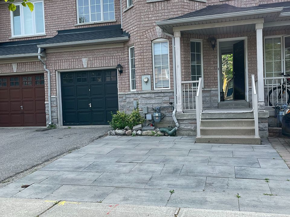 1st image of 47 Waterton Cres