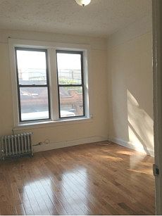 4th image of 2555 35th St APT 3R