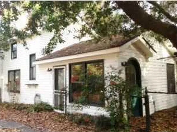 122 Gadsden St, Summerville, SC 29483