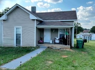 1116 Textile Pl, High Point, NC 27260