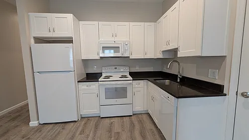 464 Race St Photo 1