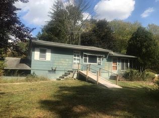 376 Awosting Rd, Shawangunk, NY 12566