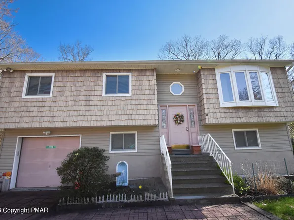 6113 Victoria Dr, Tobyhanna, PA 18466