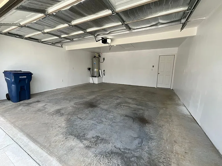 2608 S Silver St — Photo 16